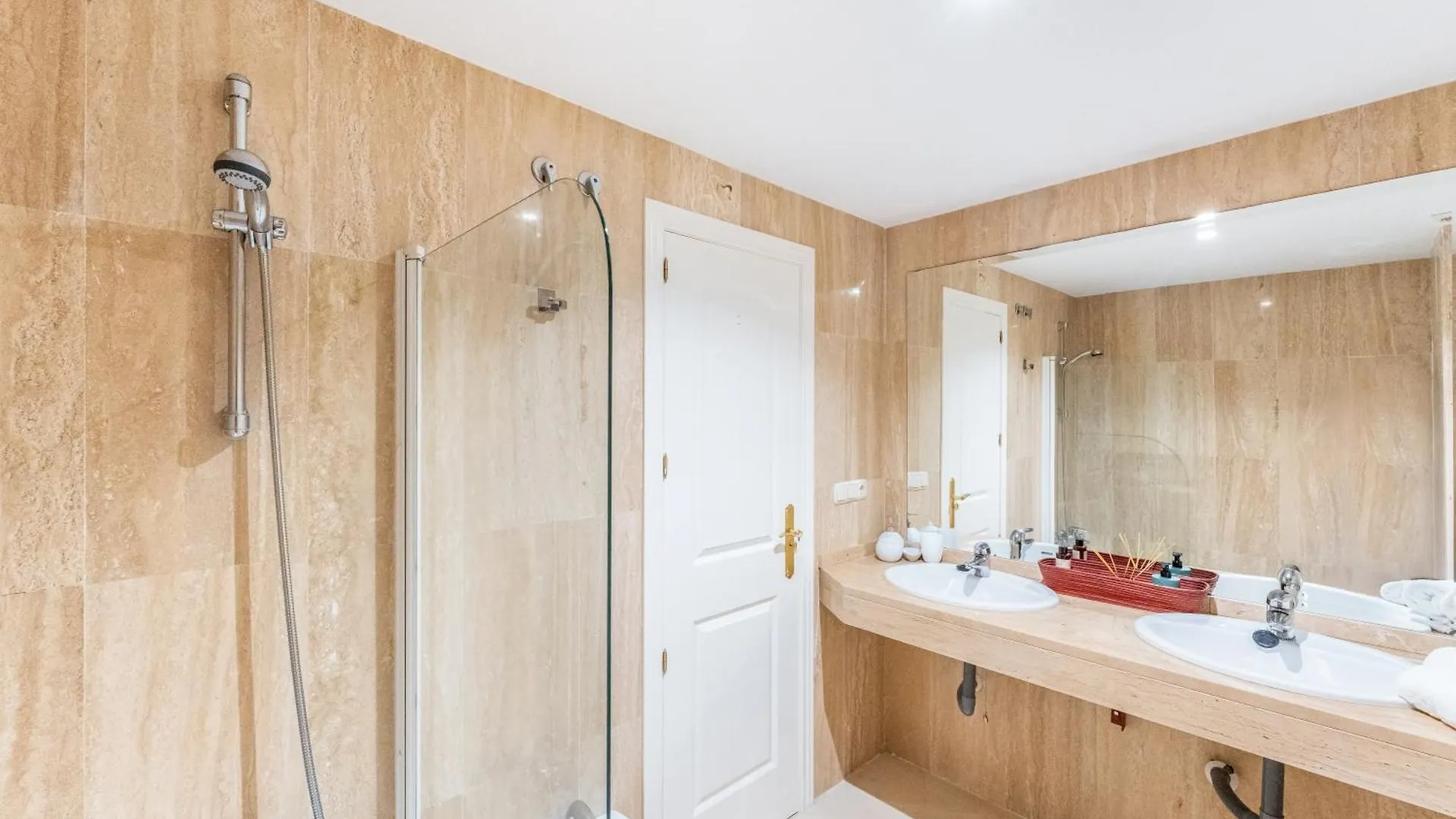 Διαμέρισμα Elviria Hills By Kura Homes Μαρμπέλλα