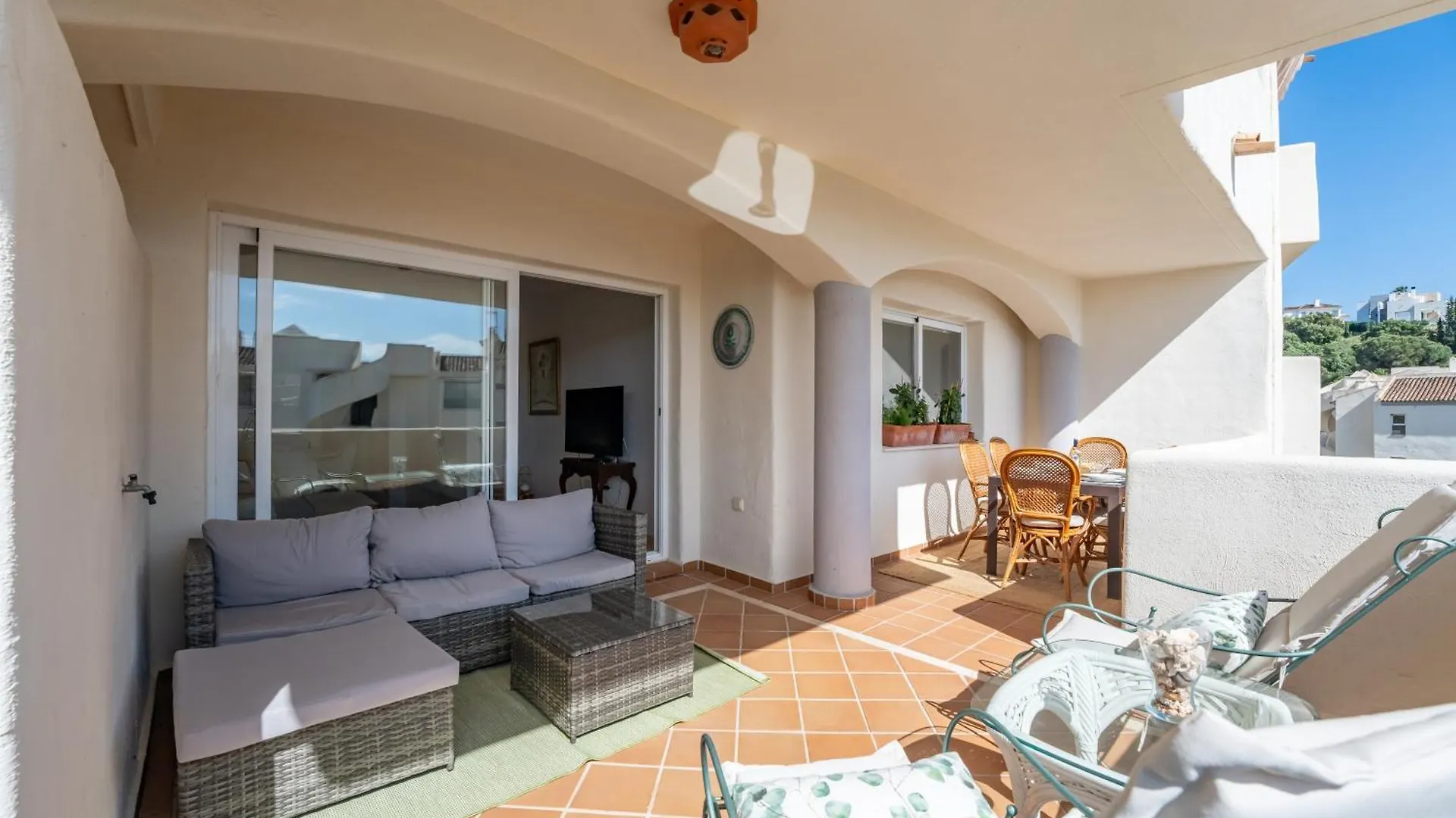 Elviria Hills By Kura Homes マルベーリャ スペイン