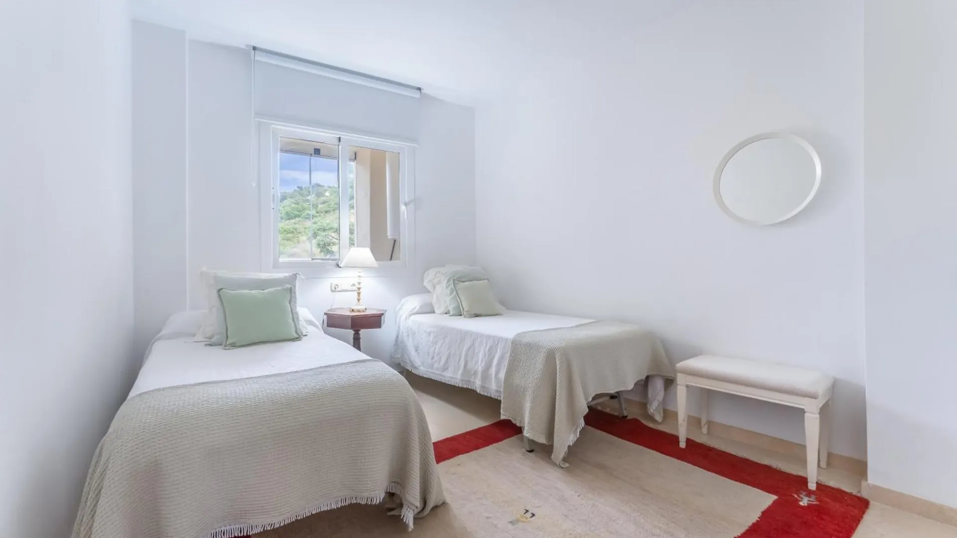 Elviria Hills By Kura Homes マルベーリャ